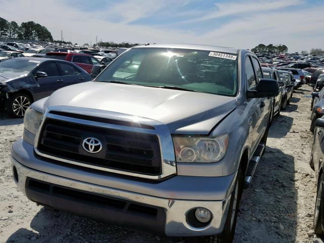 5TFEY5F19CX127238 - 2012 TOYOTA TUNDRA CRE SILVER photo 2