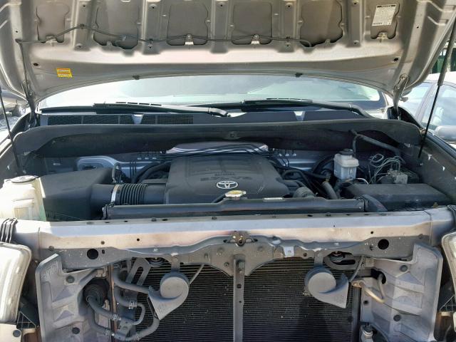 5TFEY5F19CX127238 - 2012 TOYOTA TUNDRA CRE SILVER photo 7