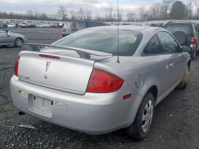 1G2AL15F177219621 - 2007 PONTIAC G5 SILVER photo 4