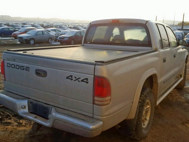 1B7GG2AN2YS647046 - 2000 DODGE DAKOTA QUA SILVER photo 4