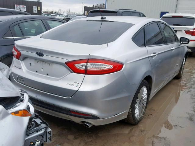 3FA6P0LU2DR373914 - 2013 FORD FUSION SE WHITE photo 4