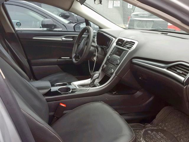 3FA6P0LU2DR373914 - 2013 FORD FUSION SE WHITE photo 5