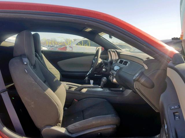 2G1FA1E3XE9220316 - 2014 CHEVROLET CAMARO LS RED photo 5