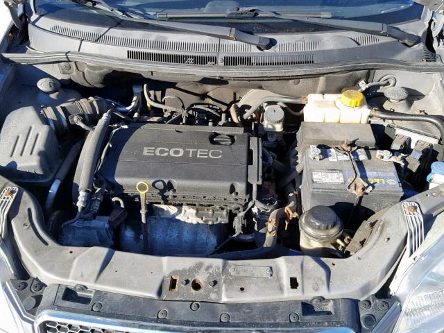 KL1TD66E49B608278 - 2009 CHEVROLET AVEO LS GRAY photo 7