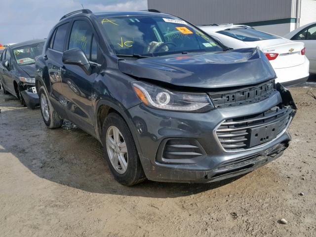 KL7CJLSBXJB594173 - 2018 CHEVROLET TRAX 1LT GRAY photo 1