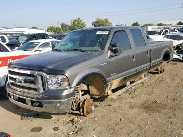 1FTWW31P35EA19481 - 2005 FORD F350 SRW S GRAY photo 2