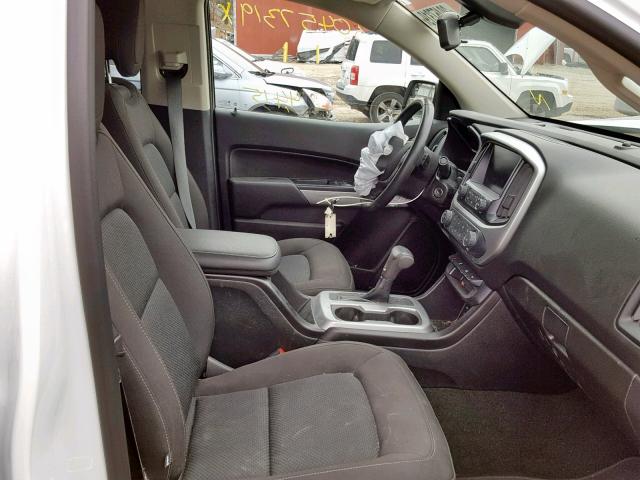 1GCGTCEN3J1318637 - 2018 CHEVROLET COLORADO L WHITE photo 5