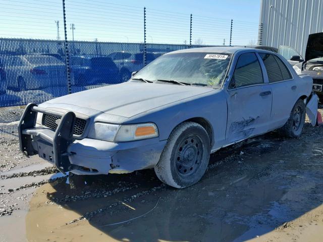 2FABP7BV8AX114147 - 2010 FORD CROWN VICT GRAY photo 2