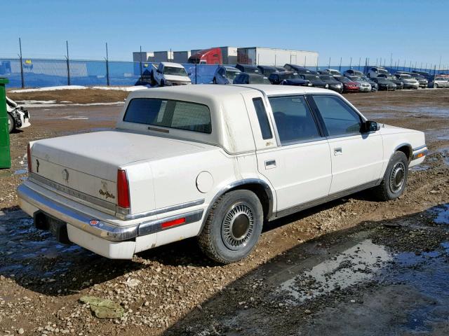 1C3XY66R1MD178518 - 1991 CHRYSLER NEW YORKER WHITE photo 4