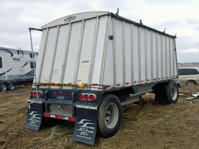 5DN232027BB000105 - 2011 WESTERN STAR/AUTO CAR TRAILER SILVER photo 4