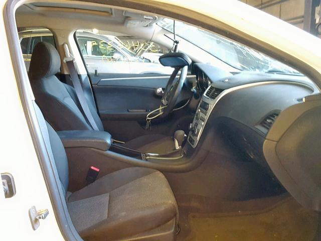 1G1ZC5EU0CF117577 - 2012 CHEVROLET MALIBU 1LT თეთრი ფოტო 5