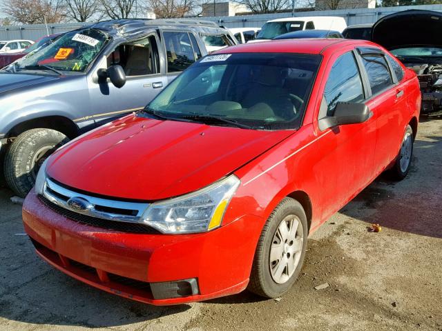 1FAHP34N18W123620 - 2008 FORD FOCUS S/SE RED photo 2