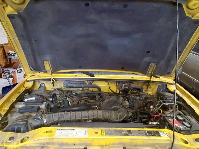1FTYR11U42PA43685 - 2002 FORD RANGER YELLOW photo 7