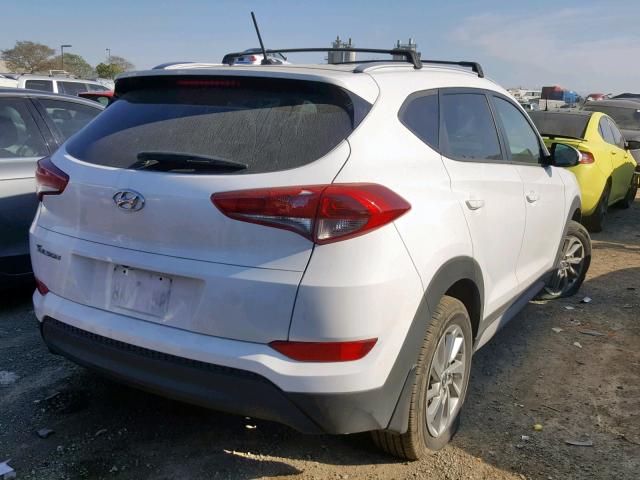 KM8J33A45HU555184 - 2017 HYUNDAI TUCSON LIM WHITE photo 4