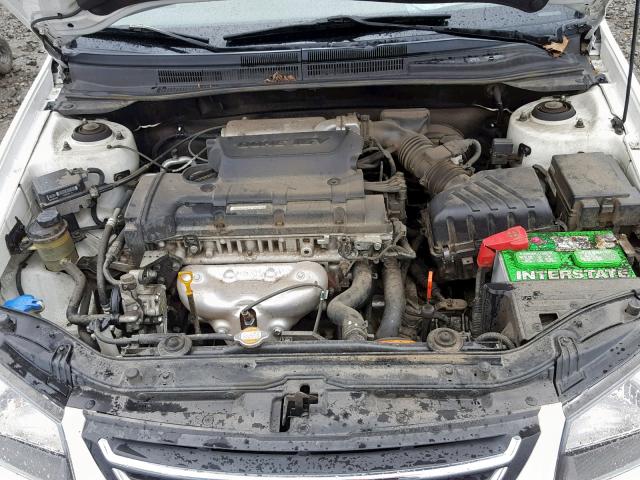 KNAFE222495640621 - 2009 KIA SPECTRA EX WHITE photo 7