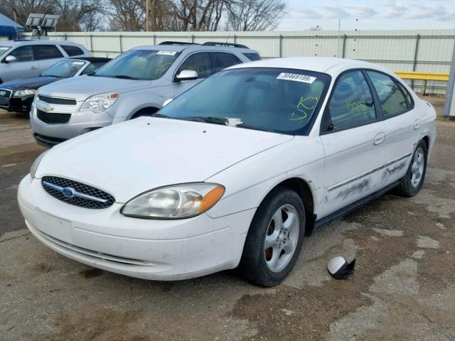 1FAFP55U51A286685 - 2001 FORD TAURUS SES WHITE photo 2