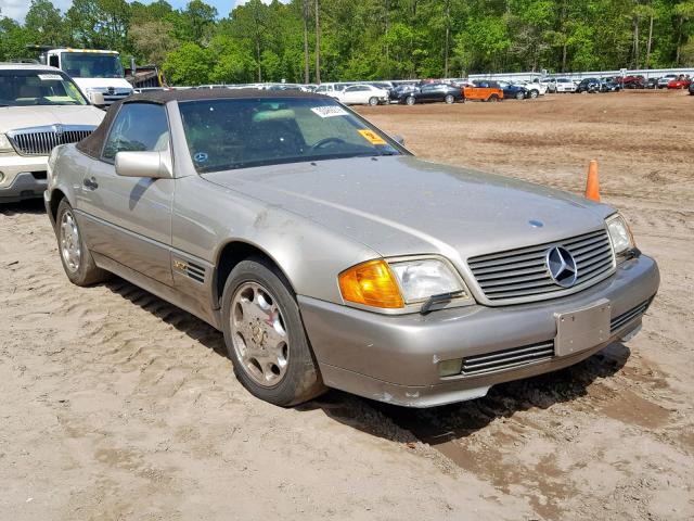 WDBFA76E3PF072142 - 1993 MERCEDES-BENZ SL SILVER photo 1