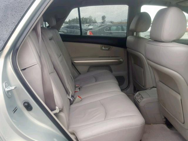 JTJHW31U260008885 - 2006 LEXUS RX 400 SILVER photo 6