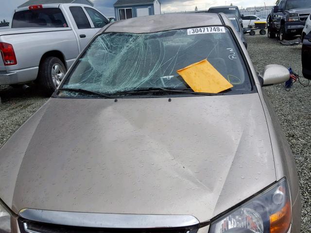 KNAFE222795613803 - 2009 KIA SPECTRA EX BEIGE photo 9