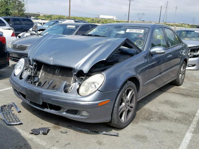 WDBUF56J66A888610 - 2006 MERCEDES-BENZ E 350 BLUE photo 2