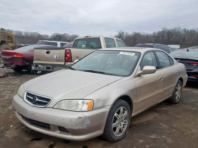 19UUA5664YA000789 - 2000 ACURA 3.2TL BEIGE photo 2