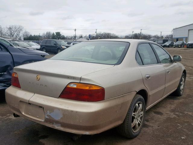 19UUA5664YA000789 - 2000 ACURA 3.2TL BEIGE photo 4