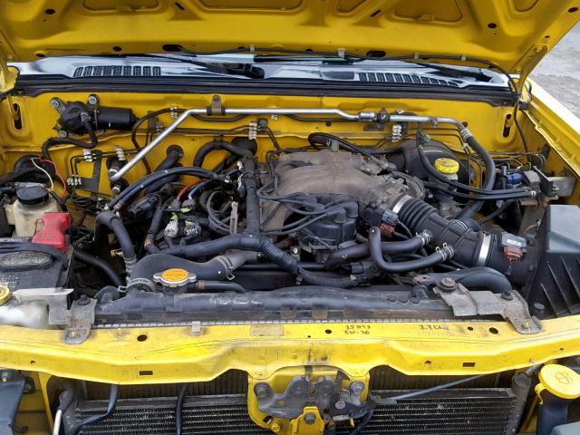 1N6ED29Y32C312150 - 2002 NISSAN FRONTIER C YELLOW photo 7