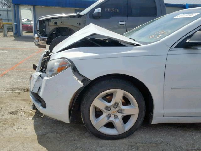 1G1ZA5E14BF277603 - 2011 CHEVROLET MALIBU LS WHITE photo 9