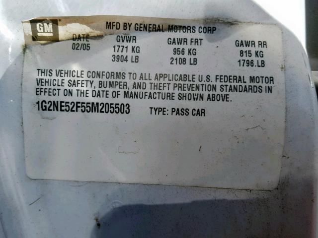 1G2NE52F55M205503 - 2005 PONTIAC GRAND AM S WHITE photo 10