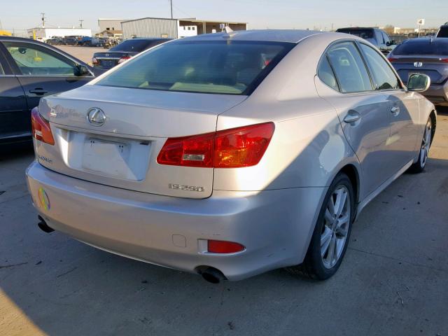 JTHBK262375043993 - 2007 LEXUS IS 250 SILVER photo 4