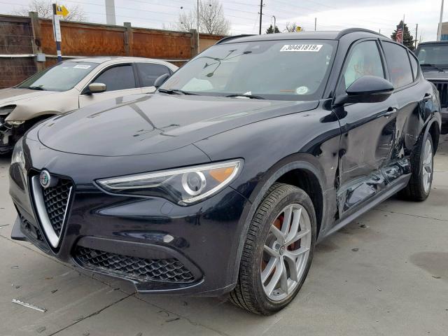 ZASFAKNN7J7B82450 - 2018 ALFA ROMEO STELVIO TI BLACK photo 2