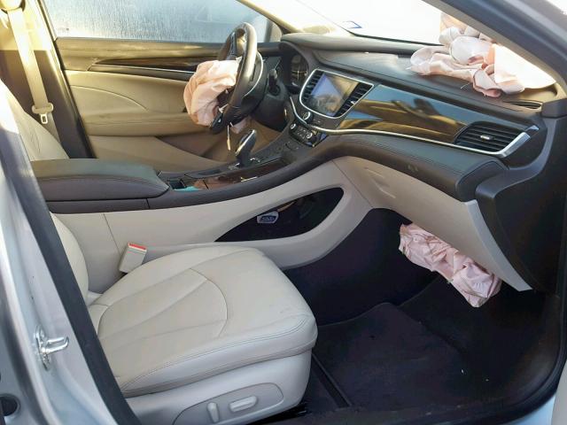 1G4ZN5SZ9JU130592 - 2018 BUICK LACROSSE P SILVER photo 5