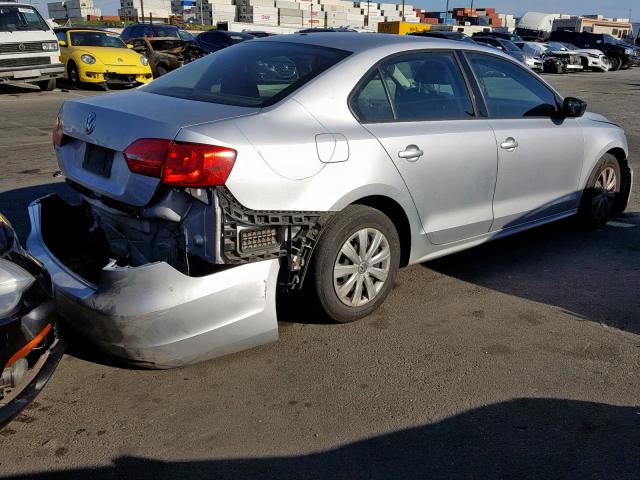 3VW2K7AJ7BM307472 - 2011 VOLKSWAGEN JETTA BASE SILVER photo 4