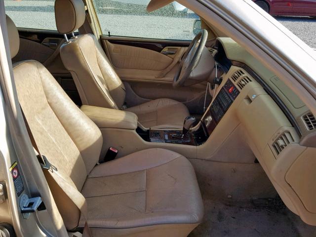 WDBJF65J91B217610 - 2001 MERCEDES-BENZ E 320 GOLD photo 5