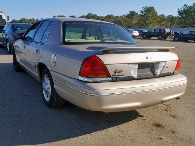 2FAFP73W6WX106659 - 1998 FORD CROWN VICT TAN photo 3