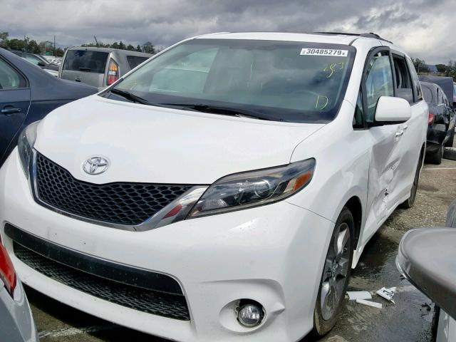 5TDXK3DCXFS575162 - 2015 TOYOTA SIENNA SPO WHITE photo 2