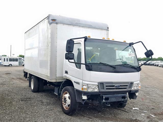 3FRLL45Z27V634238 - 2007 FORD LOW CAB FO WHITE photo 1