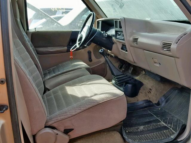 1FTCR10A6PUC06556 - 1993 FORD RANGER TAN photo 5