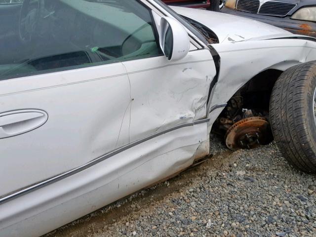 1G4CU5213W4612274 - 1998 BUICK PARK AVENU WHITE photo 9