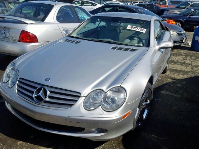 WDBSK75FX4F073824 - 2004 MERCEDES-BENZ SL 500 SILVER photo 2