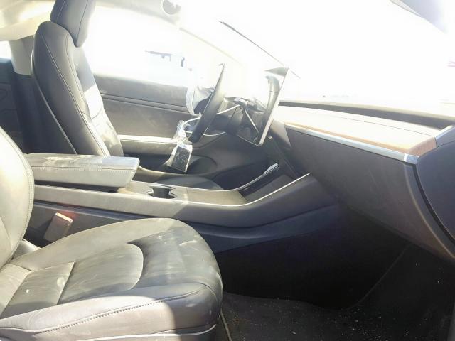 5YJ3E1EA6JF009018 - 2018 TESLA MODEL 3  photo 5