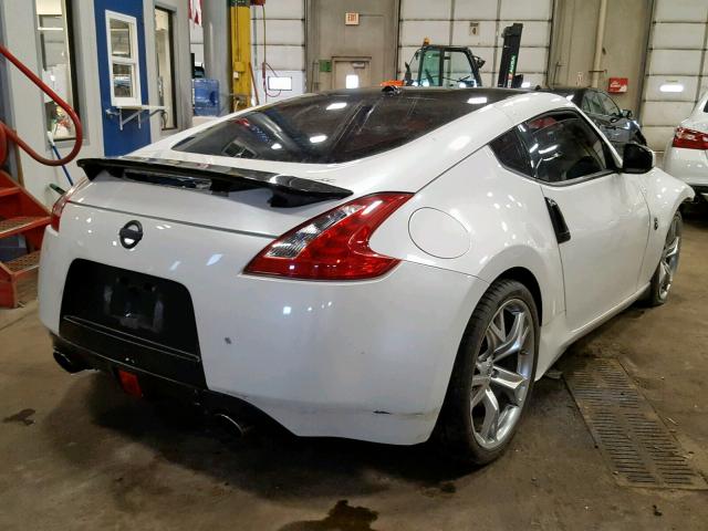 JN1AZ44E99M411123 - 2009 NISSAN 370Z WHITE photo 4