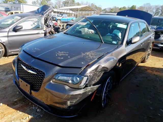 2C3CCAGG3KH632152 - 2019 CHRYSLER 300 S  photo 2