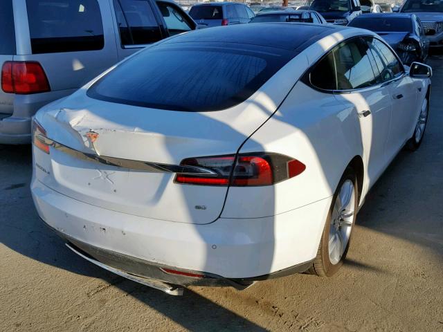 5YJSA1S14EFP29161 - 2014 TESLA MODEL S WHITE photo 4