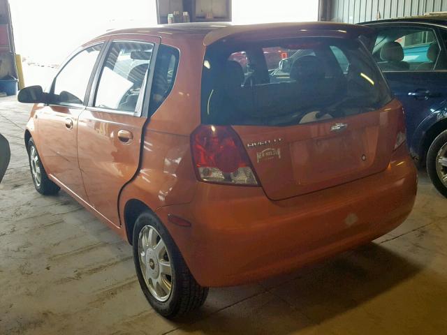 KL1TG62685B349410 - 2005 CHEVROLET AVEO LT ORANGE photo 3