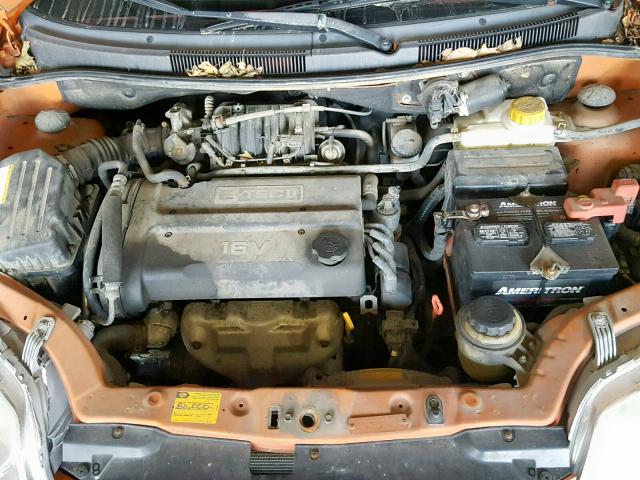 KL1TG62685B349410 - 2005 CHEVROLET AVEO LT ORANGE photo 7