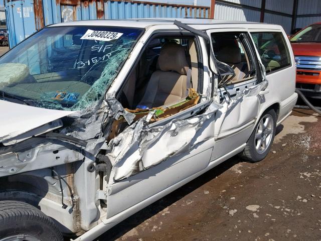 YV1LW61J2Y2690592 - 2000 VOLVO V70 BASE WHITE photo 9