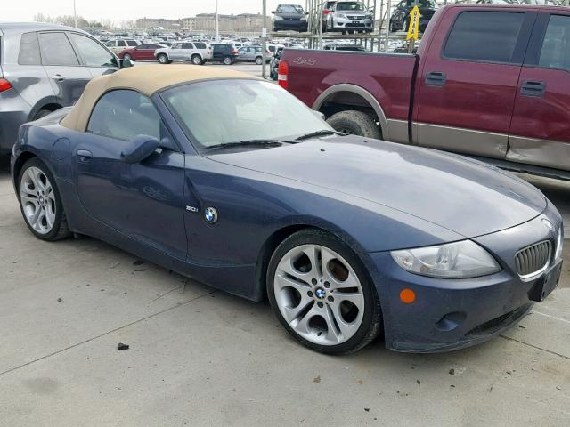 4USBT53575LT28004 - 2005 BMW Z4 3.0 BLUE photo 1