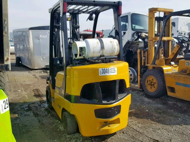 A910V03948C - 2010 YALE FORKLIFT YELLOW photo 3
