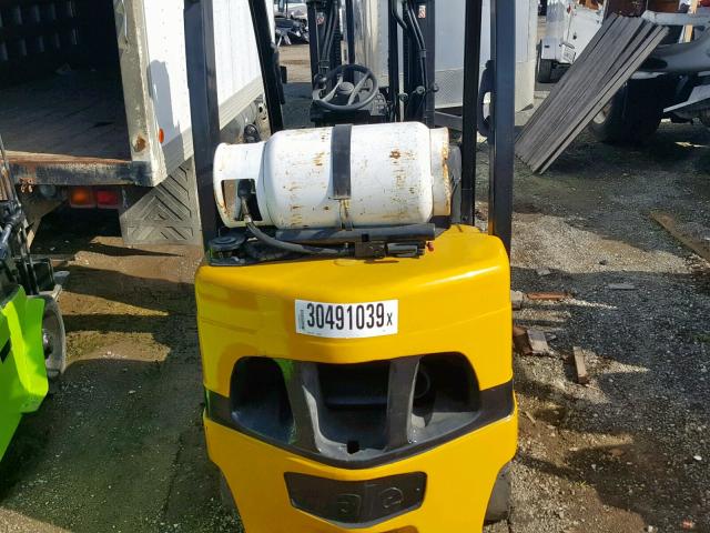 A910V03948C - 2010 YALE FORKLIFT YELLOW photo 6